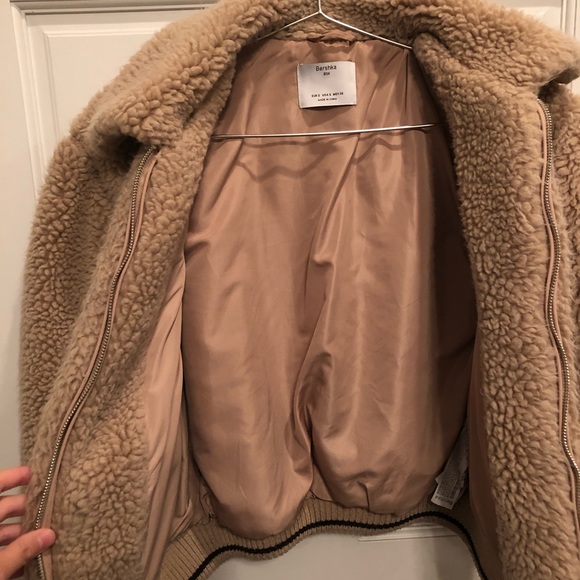 Teddy bomber jacket, size small - Picture 3 of 6